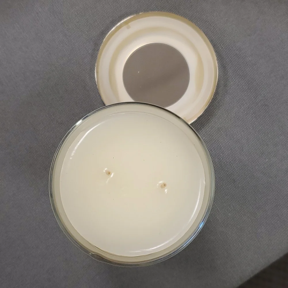 COOL SILK, PURE LINEN specialty candle set‎ from Gold Canyon, 5.5 oz ea